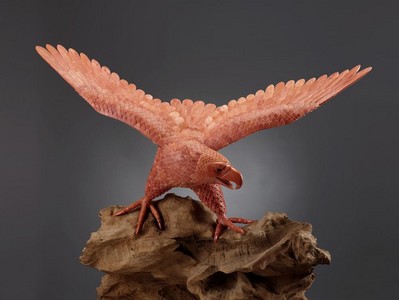 綺麗珊瑚 - 《鵬程萬里》稀世珍貴、展現(xiàn)完美工藝來自深海的紅珊瑚作品