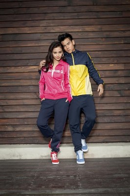 adidas Neo label 彭于晏與Angelababy在秋冬品牌大片中穿上以經(jīng)典絨面革為設(shè)計主軸的藍(lán)紅BB NEO高幫鞋，呈現(xiàn)亮眼的運動休閑風(fēng)格傾情演繹NEO秋冬新品服裝造型