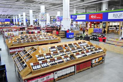 升級改造后全新亮相的山姆深圳福田店給會員帶來更舒適的購物體驗以及煥然一新的形象感受。